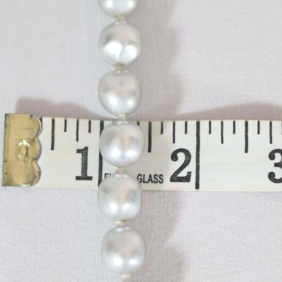Opera Necklace Silver Tone Knotted Pearlesque Bubblegum Ball Beads - Picture 5 of 5